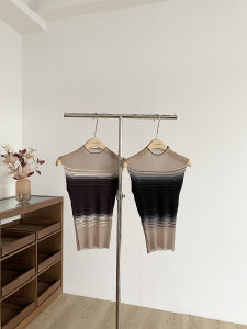 Summer 2025 Womens Slim Fit Knitted Vest Sleeveless Gradient Color Design Fashionable Korean Style Top Outerwear Polyester Fiber