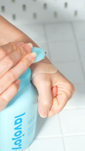 [Bundle] lavojoy Out Of My Head Shampoo 300ml + Conditioner 300ml | Anti-Dandruff | Anti-Itching | Nourishing | Maintain Freshness | Bebas Gatal & Kelemumur