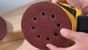 50Pcs Sanding Disc for Orbital Sander 8 Holes Sanding Disc Abrasives Sandpapers for Polishing Metal Wood 40-2000 Grit Sandpaper for Smooth Polishing Flocking Sandpaper Tablets