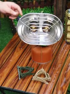 ขาตั้งกระป๋องแก๊สพับได้ 3 ระดับ น้ำหนักเบา 30g ขาตั้งเตาแก๊ส กระป๋อง 110g 250g 450g พกพาสะดวก แข็งแรงทนทาน