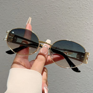 KAMMPT Vintage Oval Sunglasses 2025 New Fashion Oversize Metal Rim Decor Shades Women Trendy Luxury Brand Design Sun Glasses
