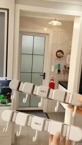 ที่แขวนไม้ถูพื้น ที่หนีบไม้กวาด สามารถรับน้ำหนักได้ 100KG ที่แขวนแปรงขัดห้องน้ำ ที่แขวนของใช้ภายในบ้าน ไม่ต้องเจาะ อุปกรณ์จัดเก็บไม้กวาด