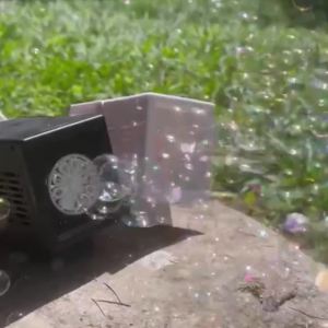 Máy Tạo Bong Bóng Hoàn Toàn Tự Động Bằng Điện Dành Cho Đám Cưới Trên Sân Khấu Tiệc Sinh Nhật - Đồ Chơi Bong Bóng Vui Nhộn Dành Cho Trẻ Em Từ 3-6 Tuổi