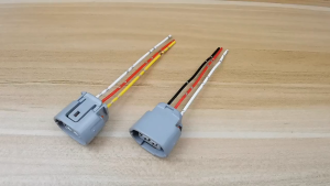 BeautyBoostT ซ่อมขั้วต่อเครื่องกำเนิดไฟฟ้ากระแสสลับ3สาย ปลั๊ก Denso ตัวควบคุมปลั๊กรถยนต์3ขา