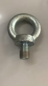 Bulong mắt tai cẩu M30 tại Máy NTT dùng để móc nối các thiết bị nặng một cách hiệu quả
