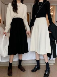 A-line Winter Knit Skirt White