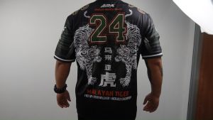 AMX 8001A BAJU JERSI BERGAYA SAIZ TAMBAH M HINGGA 6XL KAIN MICROFIBER 230 GM . OVERSIZE T-SHIRT SUBLIMATION JERSEY PREMIUM PLUS SIZE M TO 6XL 230 GM MICROFIBER MATERIAL