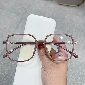 Kacamata Anti Radiasi Wanita Bentuk Persegi Style Korea Bingkai Retro Petak