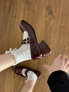 Retro Mary Jane Style Womens Shoes Spring 2025 New Red Color Flat Mouth JK Mary Janes Thick Heel Heightening British Style Fashionable Leather Shoes