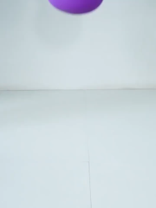 【จัดส่งเร็ว】เคตเทิลเบลล์แบบนุ่ม เคตเทิลเบล ดัมเบล อุปกรณ์ออกกำลังกาย ในร่มดัมเบลแบบพกพาขนาด 2/4/6/8kg Dumbbell Kettlebell ละเอียด PVC อ่อนนุ่ม สำหรับสร้างบั้นท้าย มี 4 สีให้เลือก มีเก็บปลายทาง