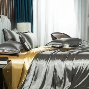 LINGYUN | Silky Smooth Luxury Four-Piece Bedding Set 60S