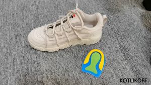 INSOLE SEPATU GEL SILIKON TUMIT INSOLE PELINDUNG TUMIT KAKI SOL SEPATU PRIA DAN WANITA