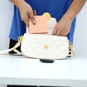 [BISA COD] 2001 Tas Bahu Wanita Fashion Terkini & Tas Selempang Wanita Best Seller Terbaru Cantik
