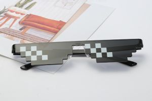 PIXEL Kacamata Hitam Pria Wanita Model Thug Life Mosaic Sunglasses Women Fashion