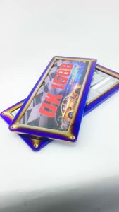 กรอบป้ายทะเบียนรถยนต์ รุ่น OK1688 วัสดุทำจากสแตนเลสไม่ขึ้นสนิม  ลายไทเทเนียม883 สินค้าจัดส่ง (1 คู่ หน้า-หลัง)