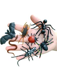 Realistic Animal Models Toy Set for Kindergarten Children Snakes Spiders Ants Ladybugs Bats Mini Insects Simulation Toys