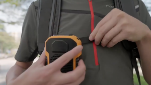 Quạt điều hòa treo thắt lưng đa năng sạc F66 quạt đeo cổ đeo eo kiêm sạc dự phòng BH uy tín.