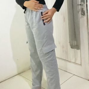 Trainin Wanita Tebal Lembut Terbaru Celana Olahraga Lari Santai Saku Resleting dengan saku tempel