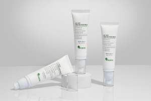 Kem chống nắng kiềm dầu mỏng nhẹ Dr pluscell AC SUN PROTECTION MILD