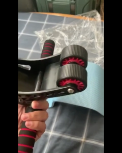 RakanKu MALAYSIA Professional 4 Wheel Abs Roller AB Wheel Roller Heavy Duty Silent 6 Six Pack Home Sport Fitness Abdominal Core Gym Workout Equipment FREE Knee Mat 腹肌轮