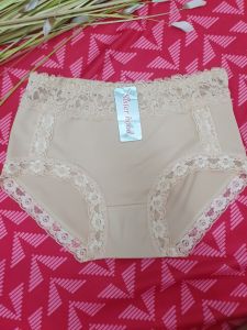 Quần lót nữ nhập khẩu Thái Lan thun lạnh viền ren form lớn FREESIZE 55-68KG có gen nhẹ che khuyết điểm