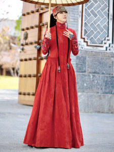 Loose Fitting Embroidered Dress Yang Li Ping Chinese Ethnic Style Summer Travel Photography Qipao Dress with Button Detail