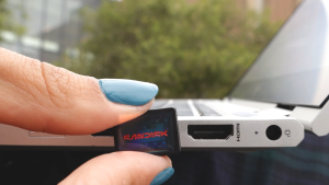 Sandisk® Extreme Fit™ CZ530 USB-C® Flash Drive (64GB/ 128GB/ 256GB/ 512GB)