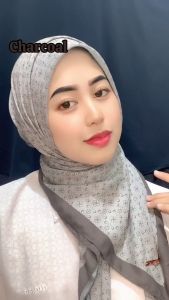 Diario - Ultrafine Riana Scarf Kerudung Segi Empat