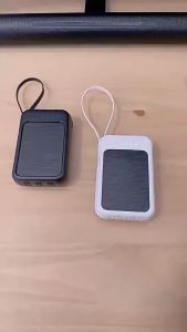 Sạc Pin Dự Phòng Năng Lượng Mặt Trời Tích Hợp 3 Đầu Sạc Tiện Lợi Tiết Kiệm Điện Năng