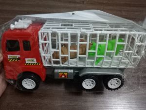 Đồ chơi xe tải chở hàng chạy trớn