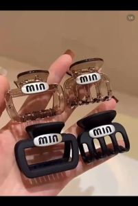 กิ๊บติดผมหางม้า ขนาดเล็ก ทรงสี่เหลี่ยม พิมพ์ลายตัวอักษร สีกาแฟ เข้ากับทุกการแต่งกาย แฟชั่นสําหรับผู้หญิง