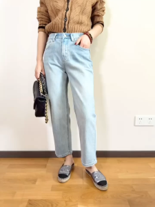 TMP OOTD Celana Jeans Wanita Abu-Abu Womens jeans light blue skin-friendly denim Summer 9-point trousers