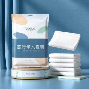 Badigo | Disposable Bed Sheets Pillowcases Duvet Covers Travel Hotel Bedding Set