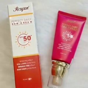 [Tặng nước tẩy trang] Kem chống nắng kiềm dầu Rosyson kem chống nắng nâng tone không bết rít  SPF50 PA +++ phù hợp cho mọi loại da