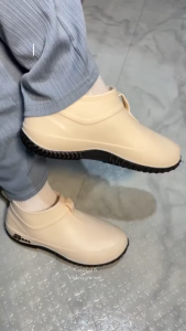 Fashion Women Short Rubber Rain Boots Waterproof Anti Slip Versatile Outdoor Daily Rain Footwear