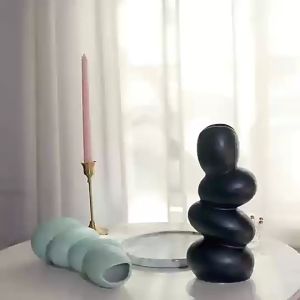 Bình sỏi cắm hoa trang trí nhiều màu