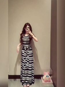 [Color-blocked striped casual sleeveless dress]ฤดูร้อนชุดเดรสลำลองแขนกุดลายทางสไตล์ย้อนยุคสไตล์อเมริกันสำหรับผู้หญิงในช่วง