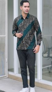 Baju batik kemeja pria lengan panjang bahan katun halus baturaden lapis furng hero model reguler