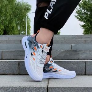 Techdoo Sepatu Sneakers Olahraga Pria Sepatu Lari Pria Casual Sepatu Sport Cowok Trendy MR222