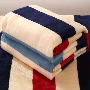 Quick-Heating Coral Fleece Blanket for Legs Winter Student Dormitory Nap Single Double Bed Cover Multi-Purpose Warmth