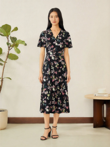French V-Neck Vintage Flounce Sleeve Slimming Dress