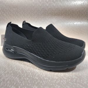 SEPATU SKECHERS ARCH FIT WOMENS/SEPATU SLIP ON WANITA/SEPATU WANITA