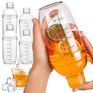 1PCS Plastic Cocktail Shaker: A Versatile Home Bar Utensil
