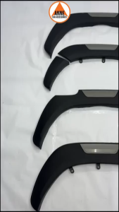High Quality Car Fender Flare for Toyota Hilux 2016 2017 2018 2019 2020 OEM Slim & Bushwacker Type Fender 4pcs set Car Accessories
