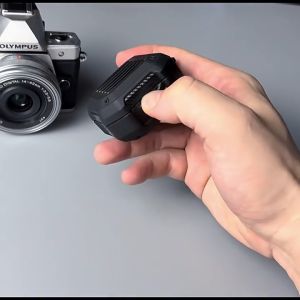 เคส Samsung buds live /pro/2/2pro/FE/Buds Core คลิปล็อค ป้องกันหาย เคสแข็ง พร้อมที่คล้อง (Model.7)