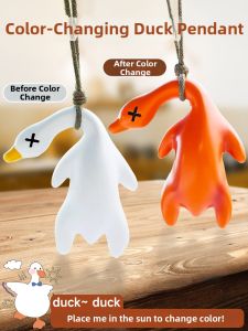 YIRANJIA | Light-up UV Color Changing Animal-shaped Toy Pendant