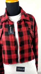 Kemeja Flanel Kotak-Kotak Wanita Crop Top Oversize Modis - Merah Hitam Outer Casual Kekinian