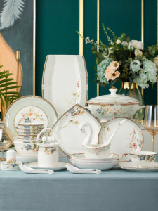JINGDITAOCI | Stylish Jingdezhen Bone China Dinnerware Set