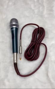 [HCM] Mic có dây cao cấp WEISRE M-310 vỏ kim loại chuyên dùng Karaoke Hỗ Trợ Loa Kéo Âm ly Vang Mixer