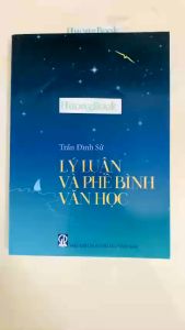 Sách - Lý Luận Và Phê Bình Văn Học (DN)